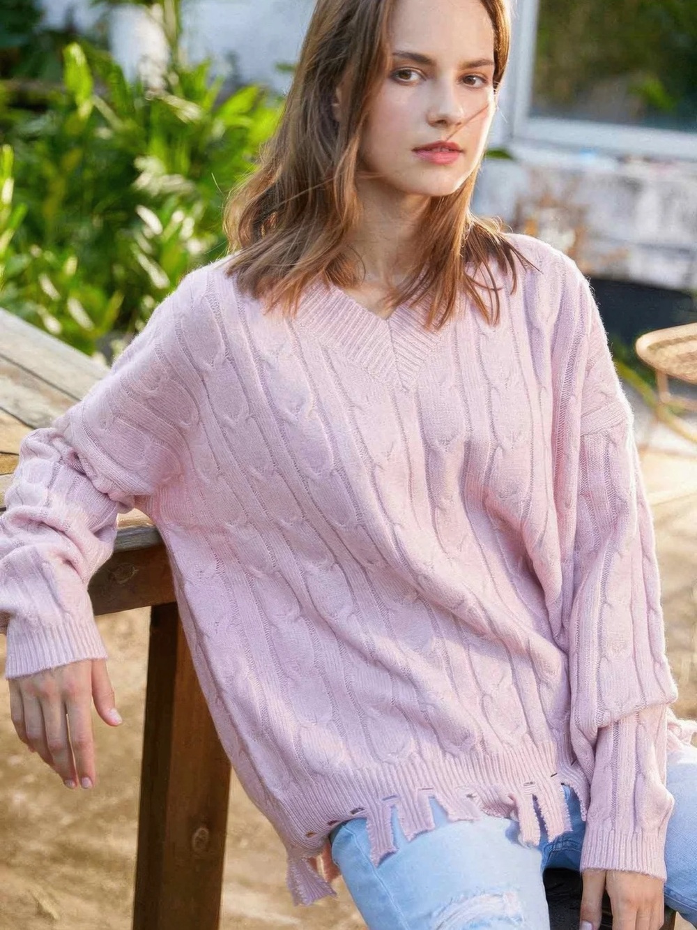 Boutique Oversized Women's Pink Cable-Knit V-Neck Sweater Size L / XL New